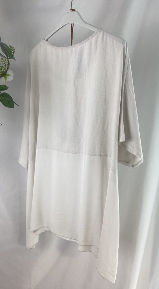 Blusa de lino blanca