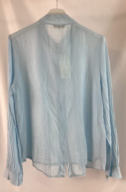 Blusa con plege