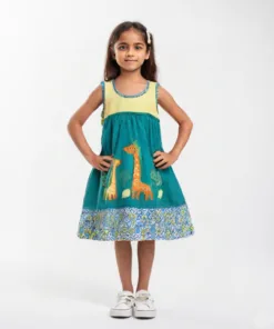 Vestido de niña con dibujos de Jirafas